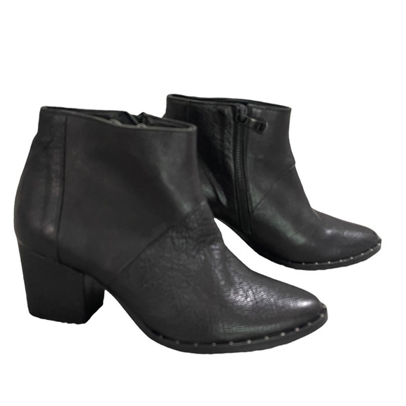 Freda Salvador Ankle Booties Black Calf Leather Block Heel Size 7 - Picture 1 of 9